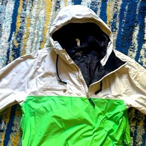 Windbreaker “Moment” brand shred jacket